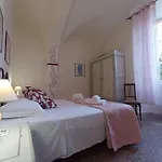 Prato D'era Couette-café
