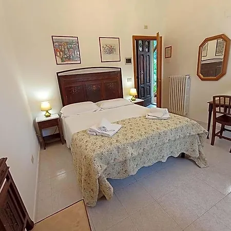 Bed & Breakfast Prato D'era 3*